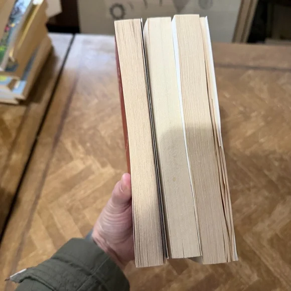 Anne Rice Beauty Trilogy Books - Picture 3 of 3